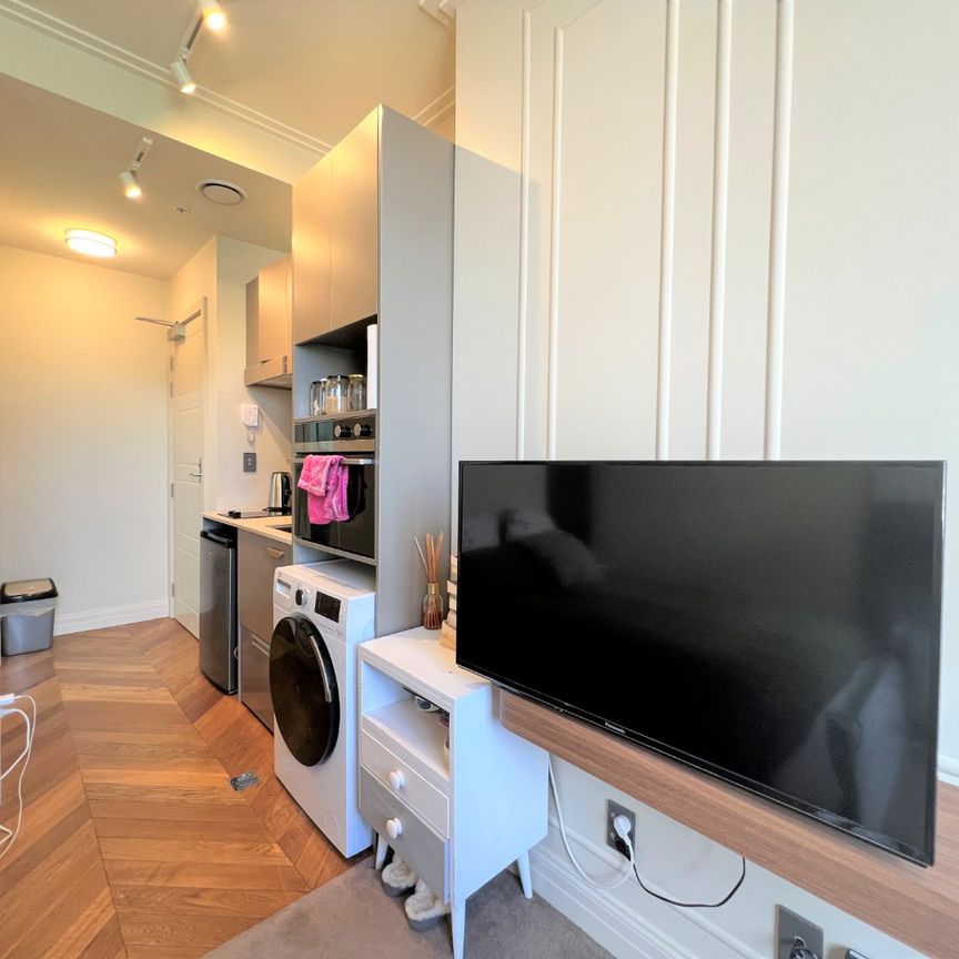 Welcome to Chevron Suites - Photo 1