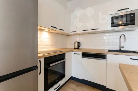 Pronájem prostorného bytu 3+kk, 88 m², Praha 7 - Holešovice, Malá Plynární - Photo 2