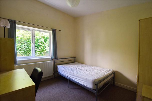 4 bedroom semi-detached house to rent - Photo 1