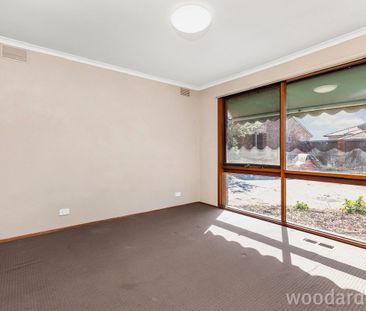 Well-Appointed 2-Bedroom Unit in Prime Location - Photo 3