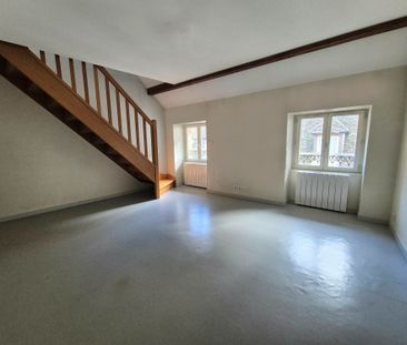 Location Appartement 3 pièces 42m² BEAUNE 21200 - Photo 1