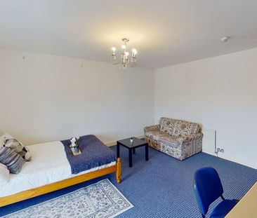 32 Church Street, NG7 1SJ, NOTTINGHAM - Photo 6