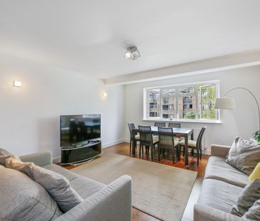 Augustus Road, London, SW19 flat to rent - Photo 2