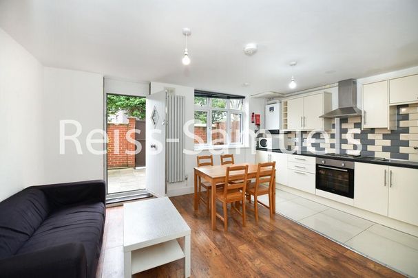 4 bedroom terraced house to rent - Photo 1