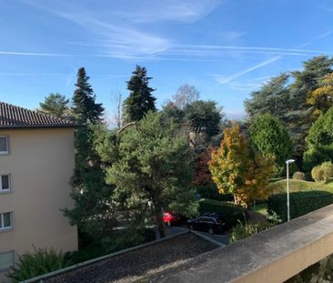 Spacieux logement de 2.5 pièces avec balcon, dans un quartier très calme - Foto 6