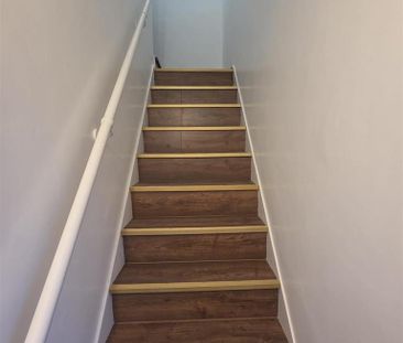 3 bedroom end of terrace house to rent - Photo 6