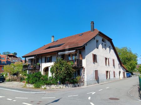CHARMANT ET RÉNOVÉ - Foto 4