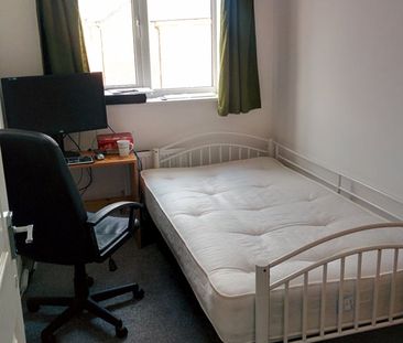 Room in a Shared House, Signals Drive, CV3 - Photo 2