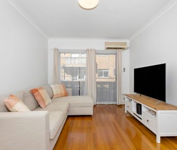 Boutique Complex With Lock Up Garage - Photo 1