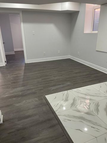 For Lease - 37 Truro Circle, Brampton, Ontario - Photo 3