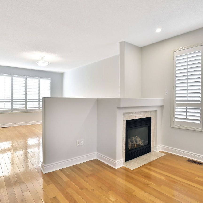 For Lease - 2565 Falkland Crescent, Oakville, Ontario - Photo 1