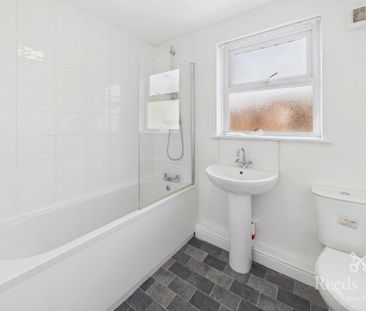 2 bedroom end of terrace house to rent - Photo 6