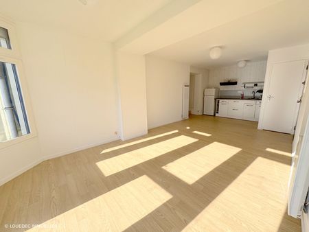 Location Appartement 1 pièce 32m² QUIMPER 29000 - Photo 2