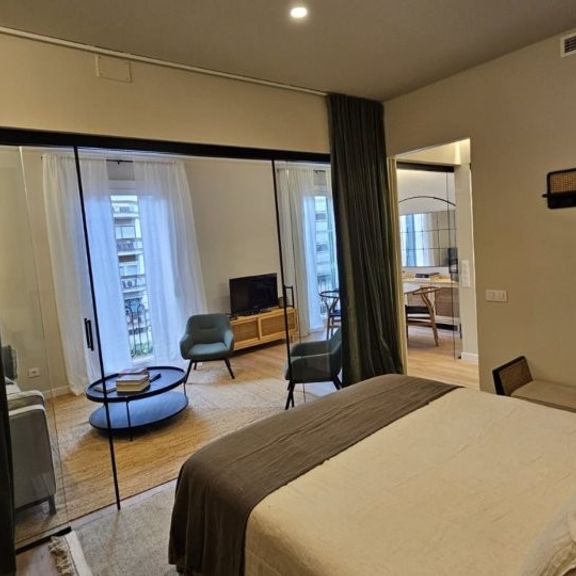 2 room luxury Flat for rent in Barcelona, Spain - Photo 1