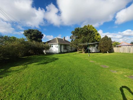 Family Home with Huge Yard & Convenient Location - Photo 2