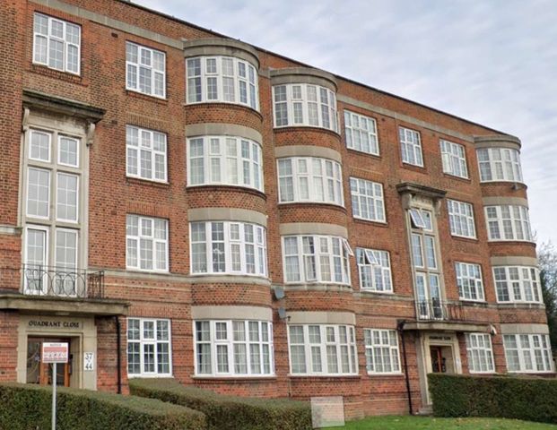 The Burroughs Room GD - Photo 1