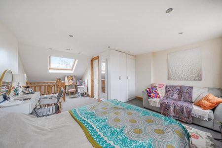 3 bedroom terraced house to rent - Photo 2