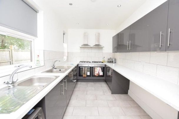 Abbeydale Road, Sheffield, S7 1FJ - Photo 1