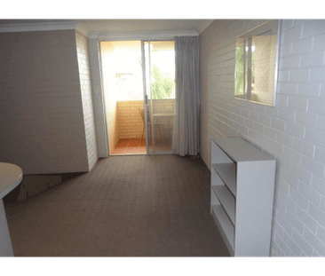Leafy Outlook & Easy Living in a Sought-After Location - Photo 4