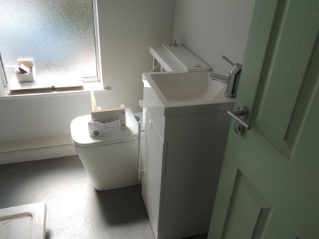 1 bedroom end of terrace house to rent - Photo 5