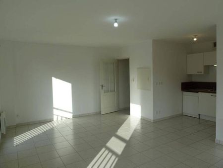 Appartement 2 pièces - - Photo 2