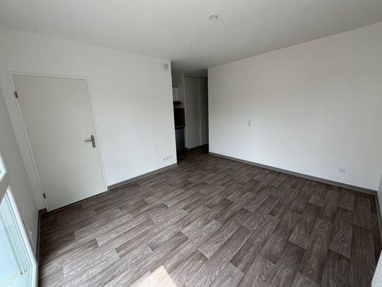 Location Appartement 1 pièce 24m² FRANQUEVILLE ST PIERRE 76520 - Photo 1