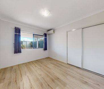 Modern Family Home with 5 Air Cons and 2.6m high ceiling - Photo 6