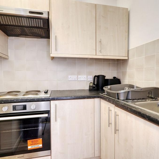 2 bedroom flat to rent - Photo 1
