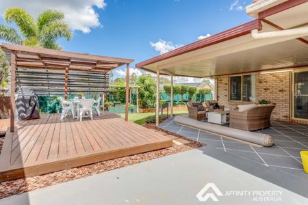 8 Pine Crest Dr - Photo 4