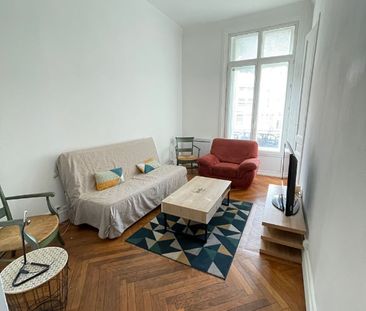 Location Appartement 2 pièces 45m² - Photo 2