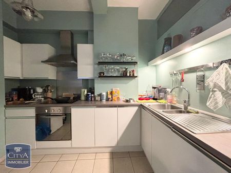 Location Appartement 3 pièces 73m² VALENCIENNES 59300 - Photo 2