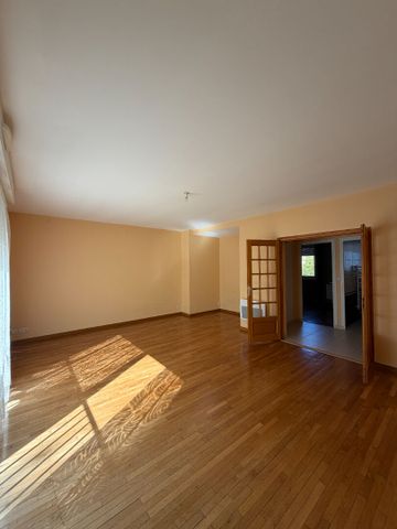 Location Appartement 2 pièces 72m² - Photo 2