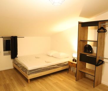 Location Maison 3 pièces 53m² NIORT 79000 - Photo 3