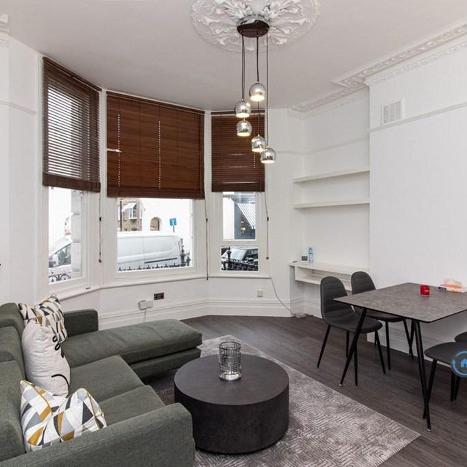 2 bedroom flat to rent - Photo 1