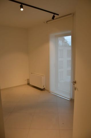 Appartement te huur - Photo 2