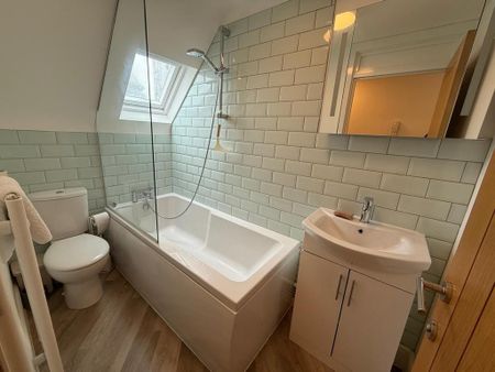 2 bedroom flat to rent - Photo 4