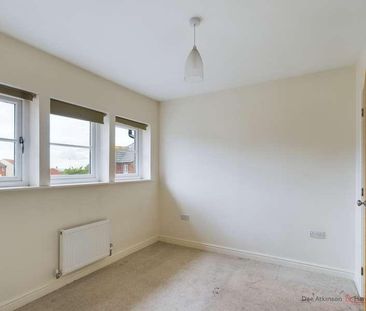 Malling Avenue, Scarborough, YO11 - Photo 1