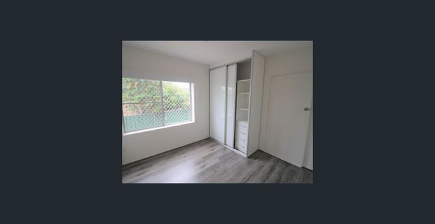 Stylishly Renovated One Bedroom Unit! - Photo 1