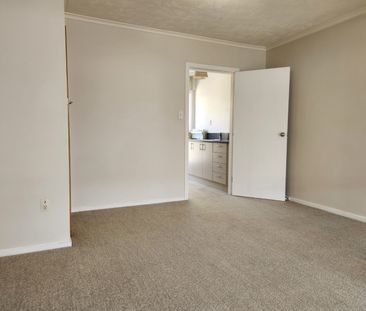 Short Term Rental Available Only - Two bedroom unit in Edgeware/St ... - Photo 1