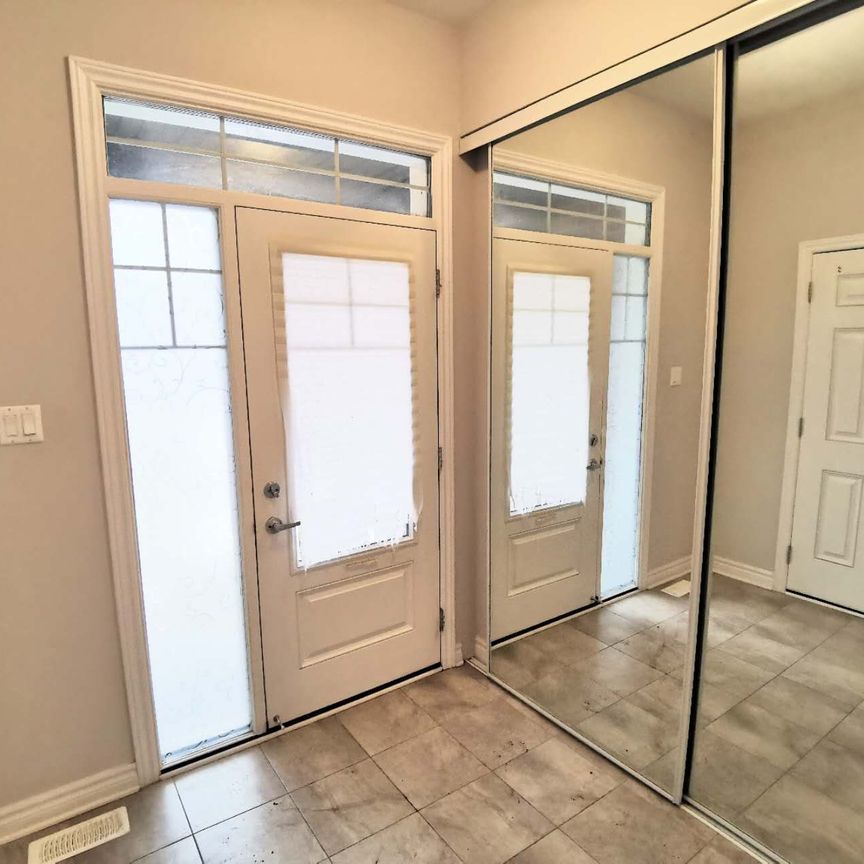 For Lease - 2452 Waterlilly Way, Barrhaven, Ontario - Photo 1