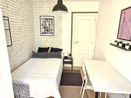 Carrer del Poeta Mas y Ros, Valencia, Valencian Community 46021 - Photo 5