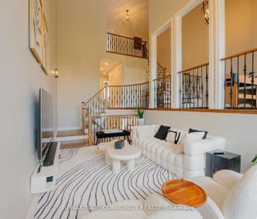 For Lease - 117 Hansard Drive, Vaughan, Ontario - Photo 2