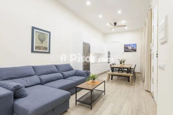 Piso en alquiler en Palacio - Photo 1