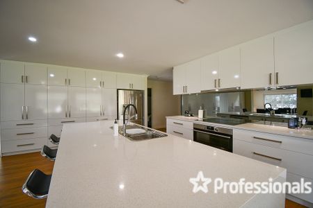 21 Passive Place, Barragup WA 6209 - Photo 4