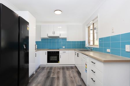 4 Sheldon Court, Worongary QLD 4213 - House For Rent | Domain - Photo 5