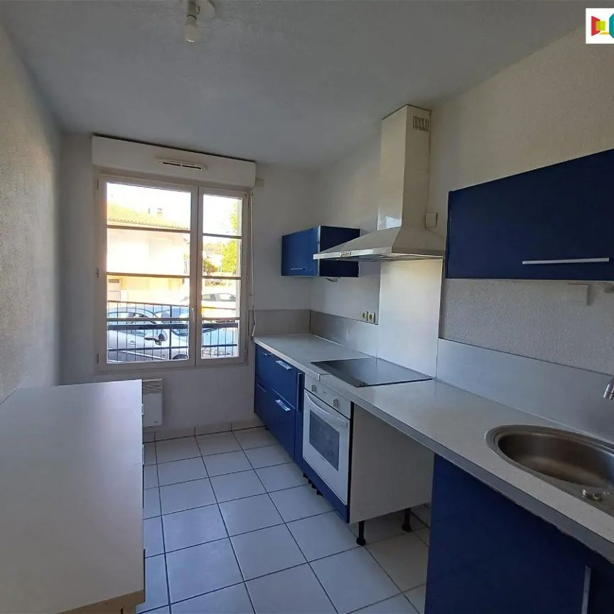 Location appartement 3 pièces - 81.13m² à L' isle-jourdain (32600) - Photo 1
