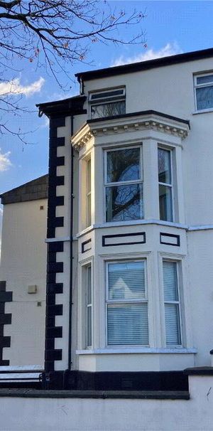 Flat E, 70 Woodvale Road, Belfast, BT13 3BU - Photo 2