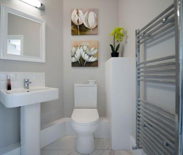 2 bedroom flat to rent - Photo 6