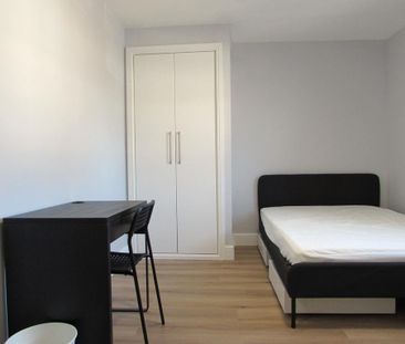 1 bedroom semi-detached house to rent - Photo 2