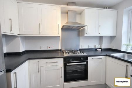 2 bedroom terraced house to rent - Photo 4
